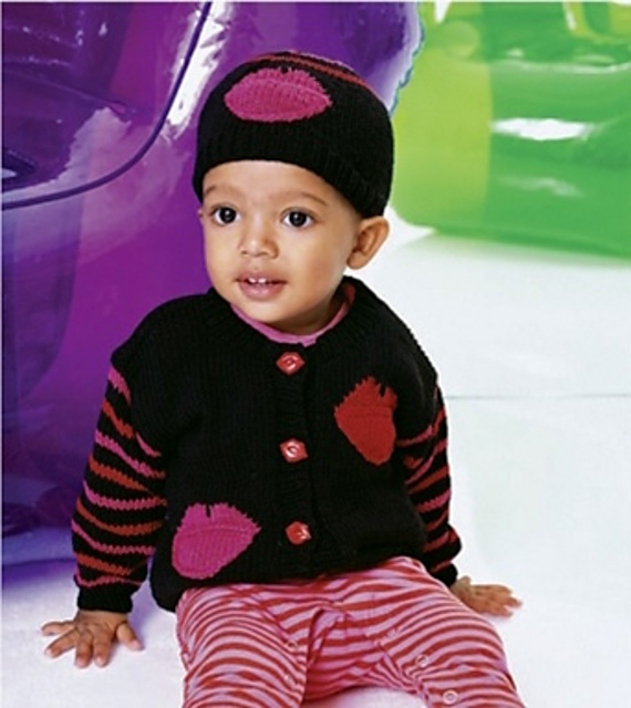#18 Kiss Cardigan & Hat
