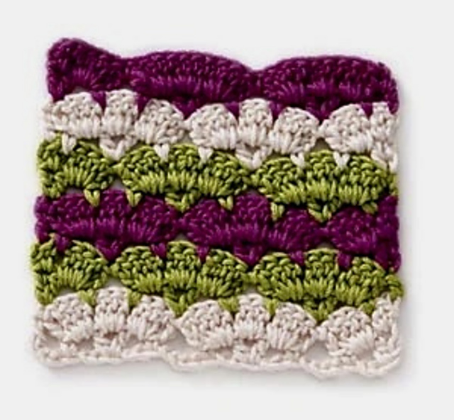 Crochet Stitch: Scallop Stripes