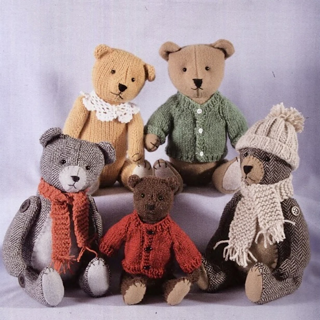 A Little Bear Hug: Bear