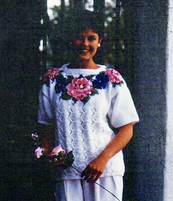 Rose Wreath Pullover
