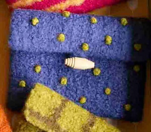 Make It Yours Purse--Dotty
