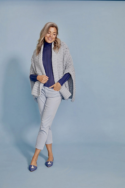 Evelina Cabled Wrap