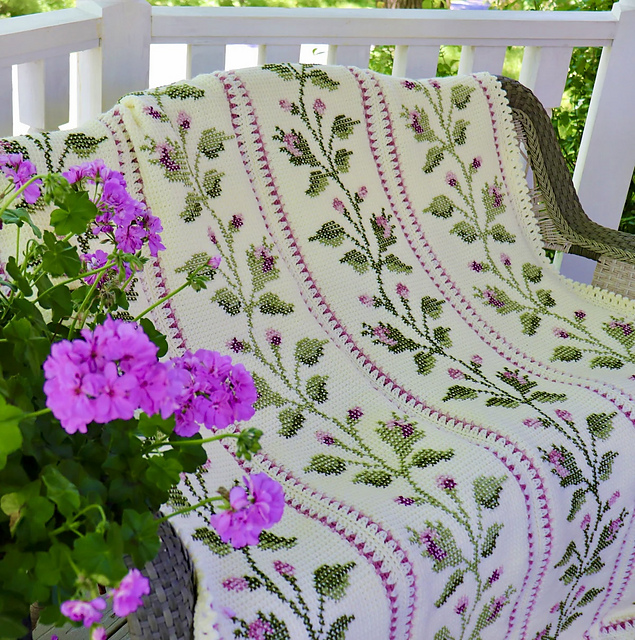Summer Rose Afghan