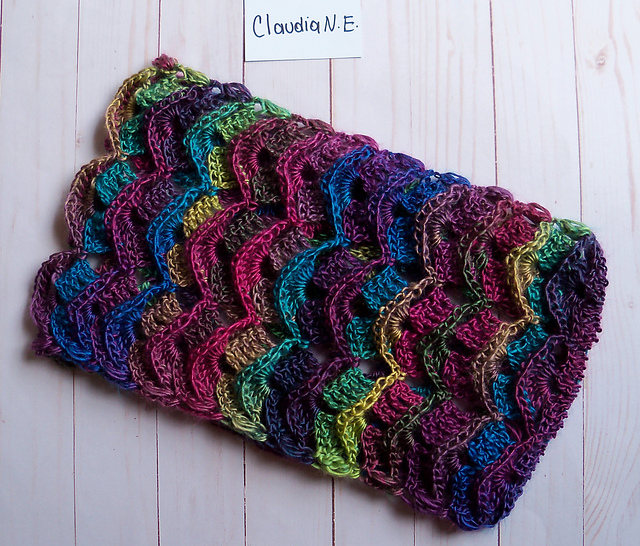 Open Waves Cowl