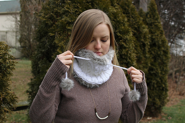 Snow Bunny Cowl