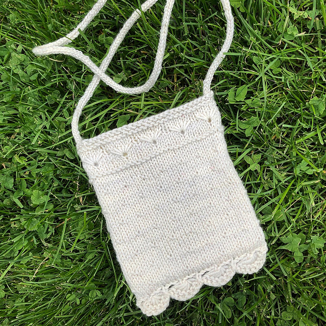Evelyn Pouch
