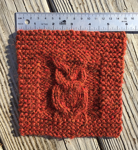 Cabled Owl Motif