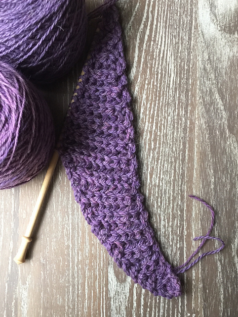 Reversible Boomerang with Brioche Ribs