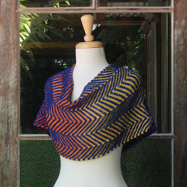 Ombre My Way Cowl