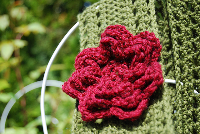 Opposites Attract:(crochet scarf)