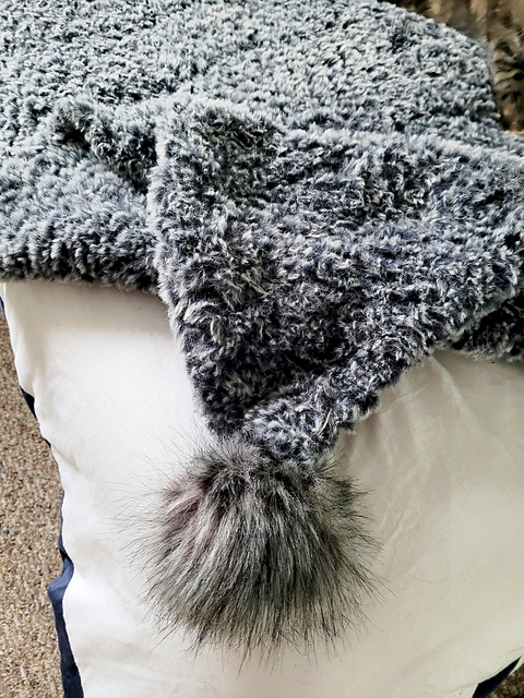 Lutra Fable Fur Blanket