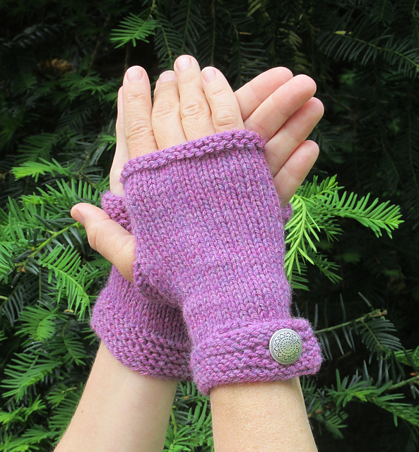 Menemsha Pond Mitts