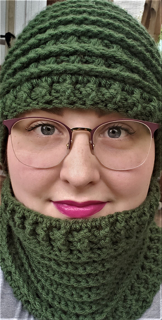Twisted Canyons Cowl