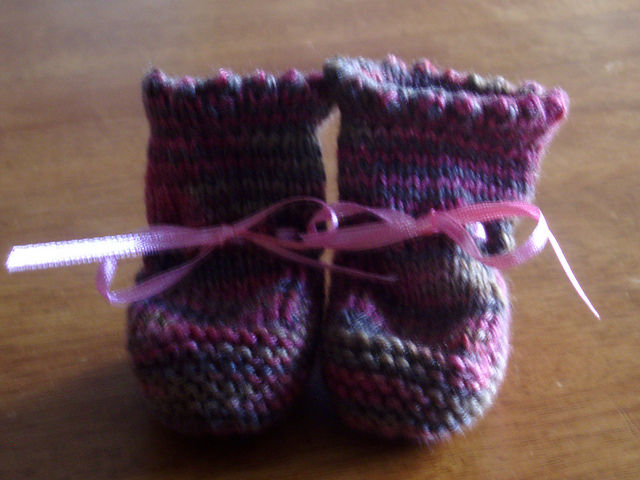 Knit Bootees (design #1)