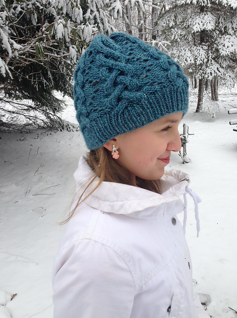 Ariel Cabled Hat