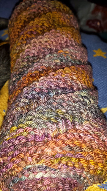 Diagonal Ribbed Cowl