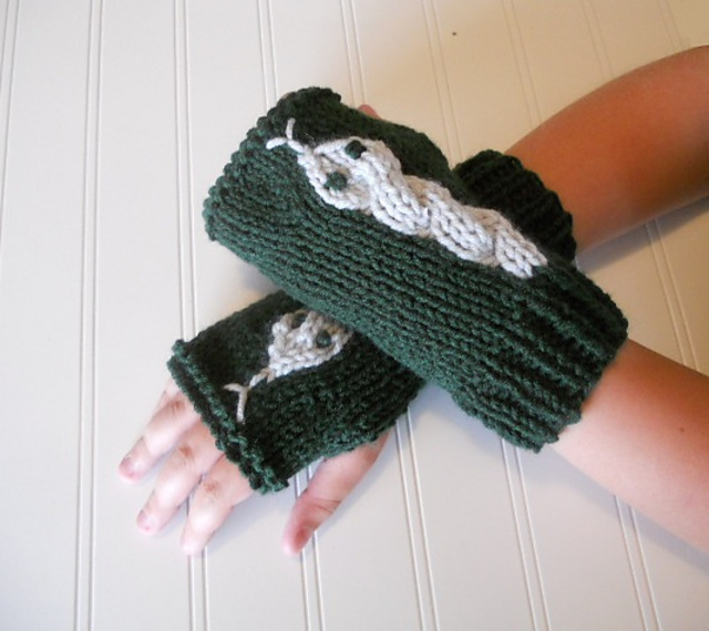 Muggle Mitts - House of Slytherin