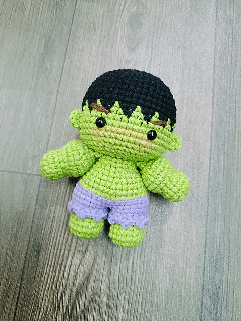 Crochet Keychain Hulk Keyring Marvel Hulk Keychain