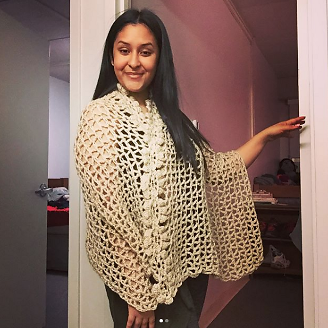 V-Stitch & Scallop Shawl