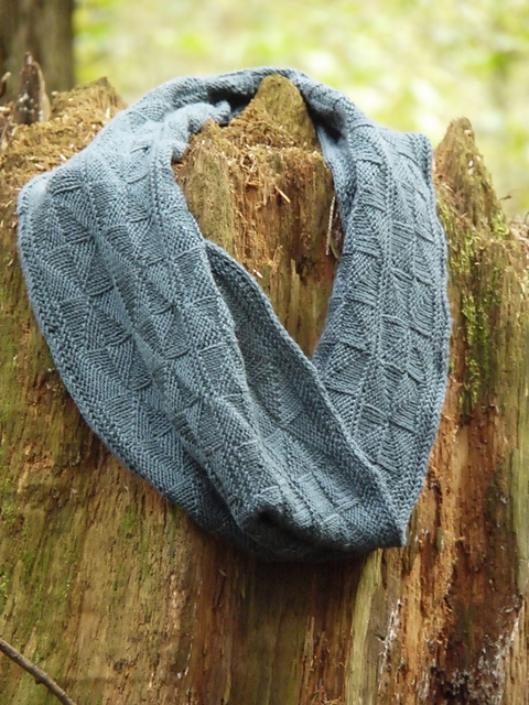 Crosspatch Cowl