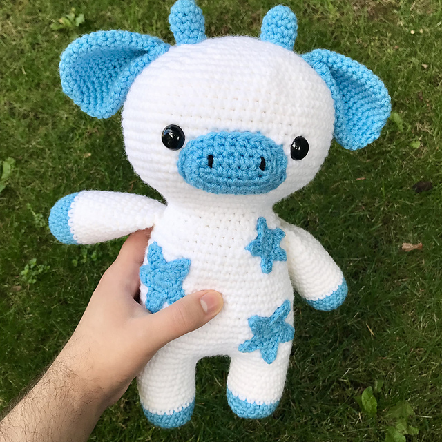 Star Cow Plushie