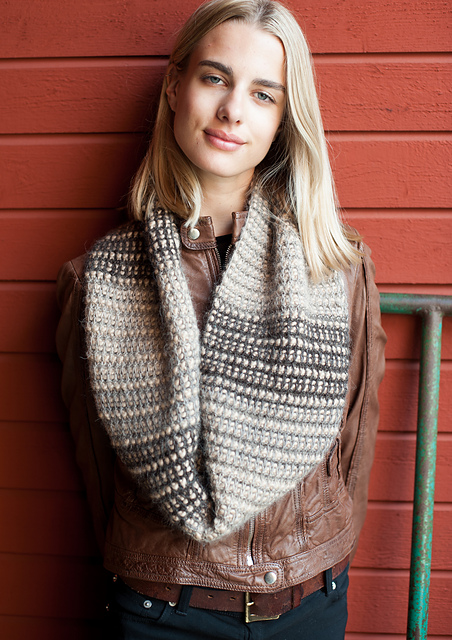 Amaranta Cowl