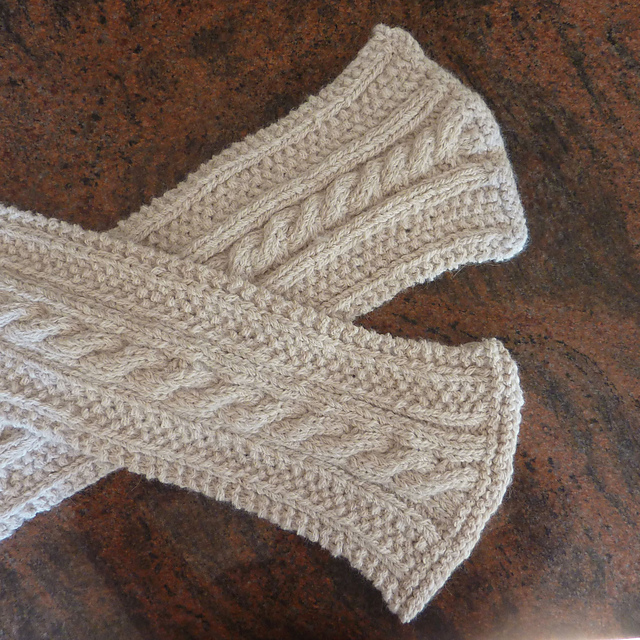 Heather's Cable Scarf