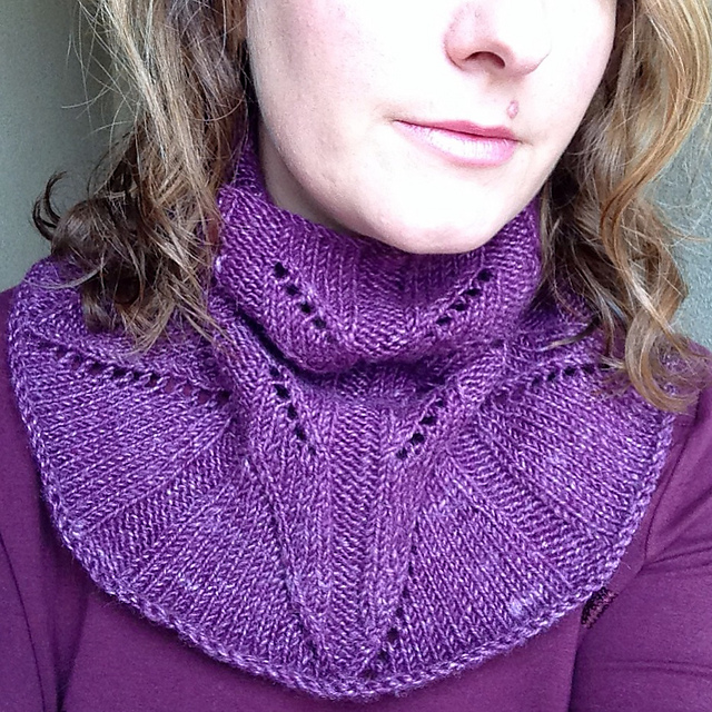 Cuello Arrow