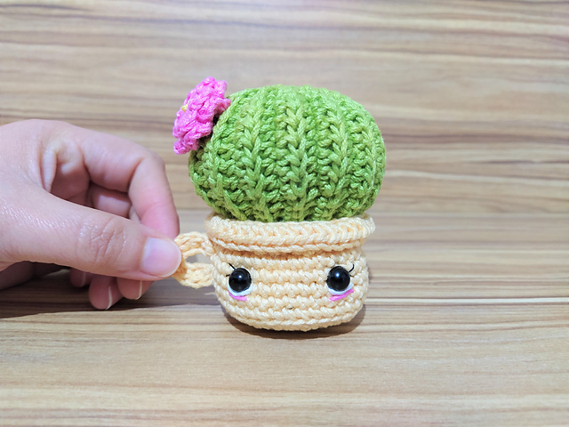 Cactus Doll Amigurumi
