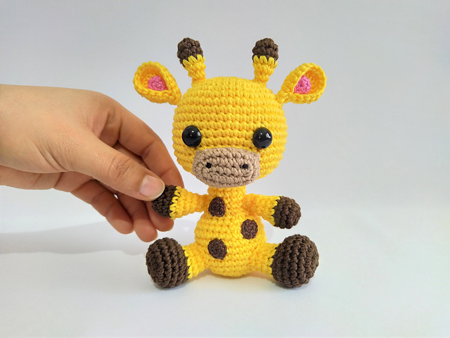 Giraffe Doll Amigurumi