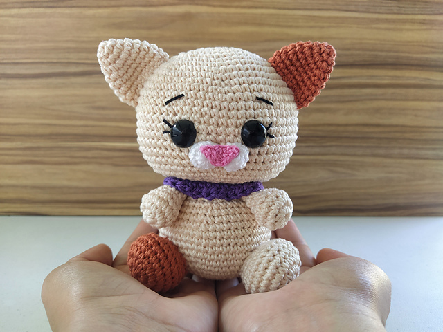 Cat Doll Amigurumi