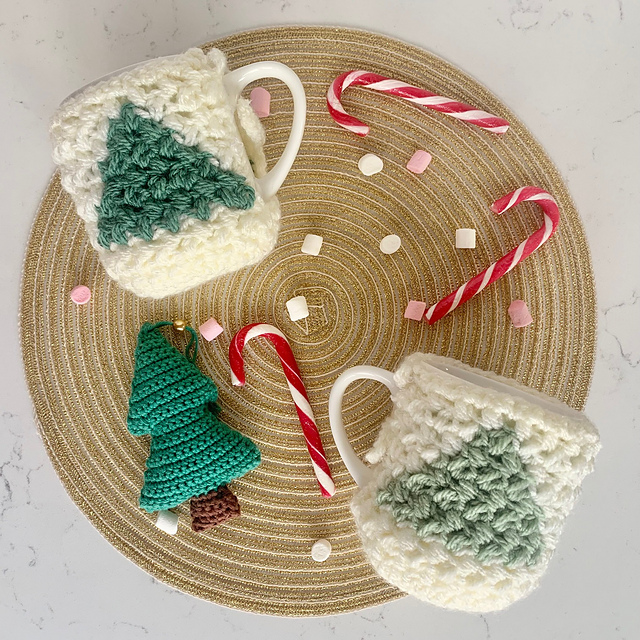 Christmas Tree Mug Cosy