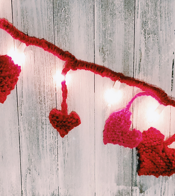 Valentine's Lighted Garland