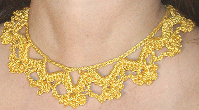 Filigree Lace Choker