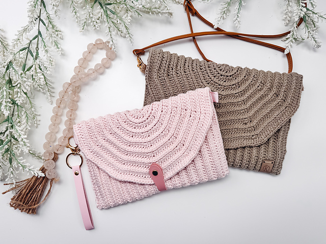 Easy Envelope Clutch