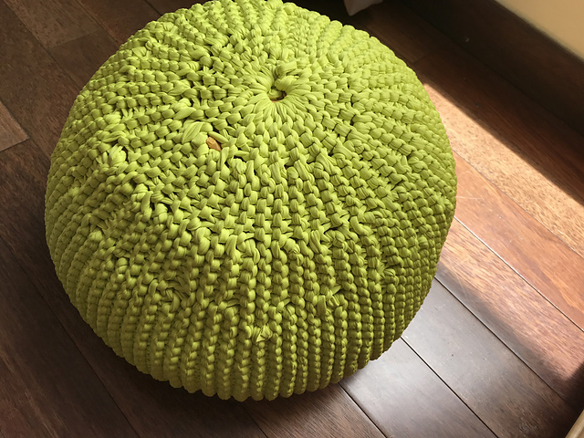 Je Tricote Mon Pouf