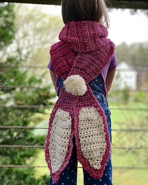 Ravelry: Bunny Bugz Scarf pattern by Muki Crafts