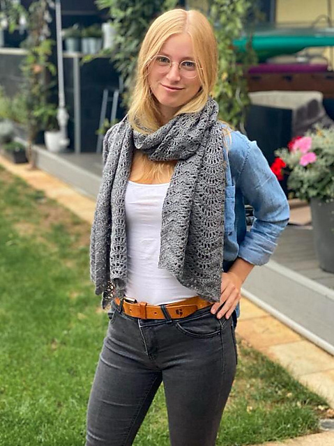 The Shimmer Scarf