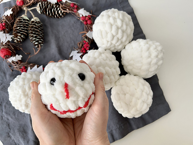 Funny Snowball