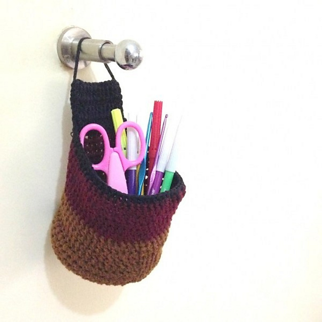 Hanging Pockets