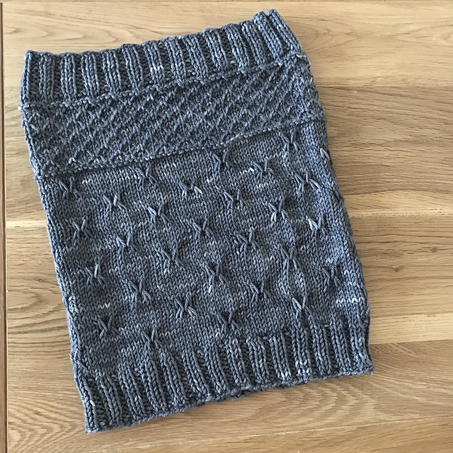 Country Garden Cowl