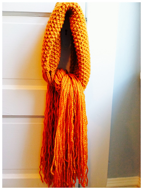 Fringed Seed Stitch Scarf