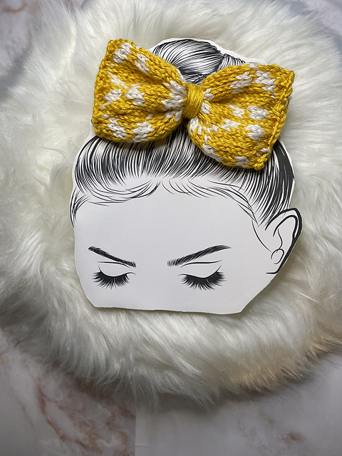 Summer Daisy Bow