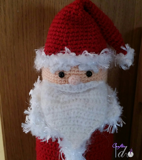 Santa vine bottle cover