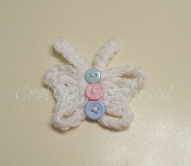 B’s Simple Button Butterflies