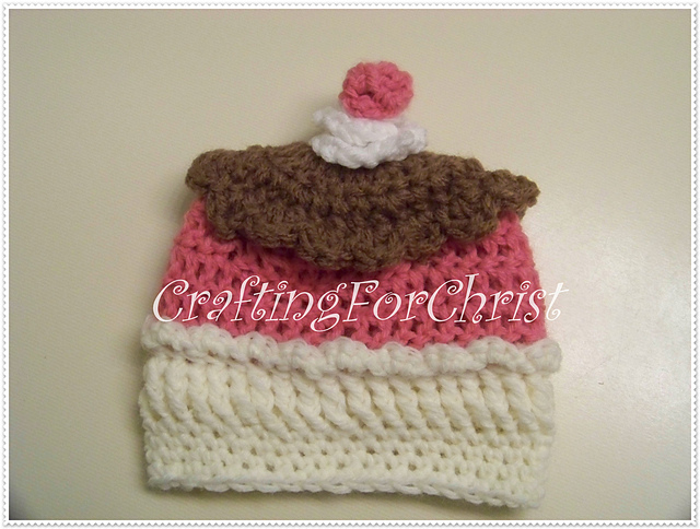 B's Cupcake Sundae Hat