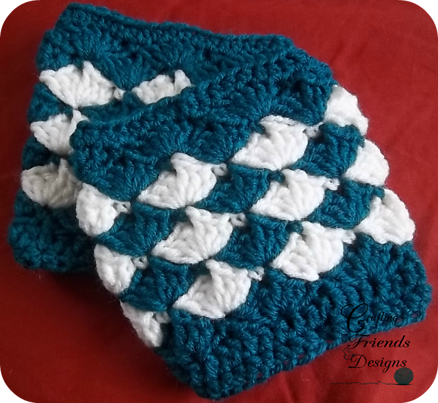 Ravelry: Shell Boot Cuffs pattern by Kate Wagstaff