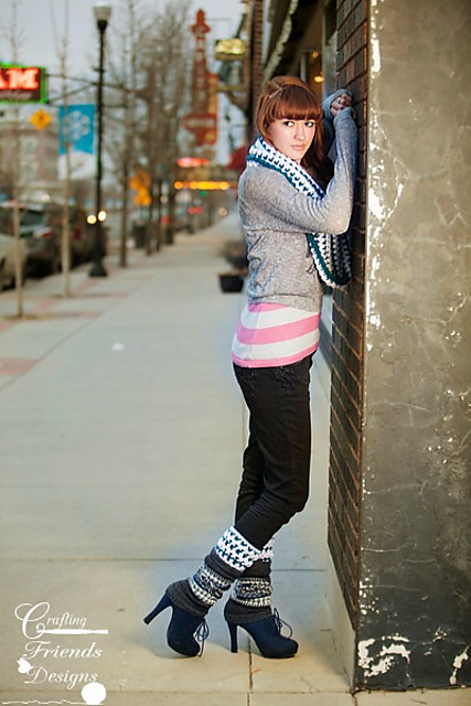 Puff Cowl and Boot Cuff Set