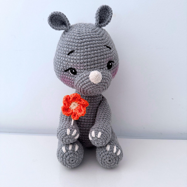 Ravelry: Rhinoceros pattern by Monika Tadewicz