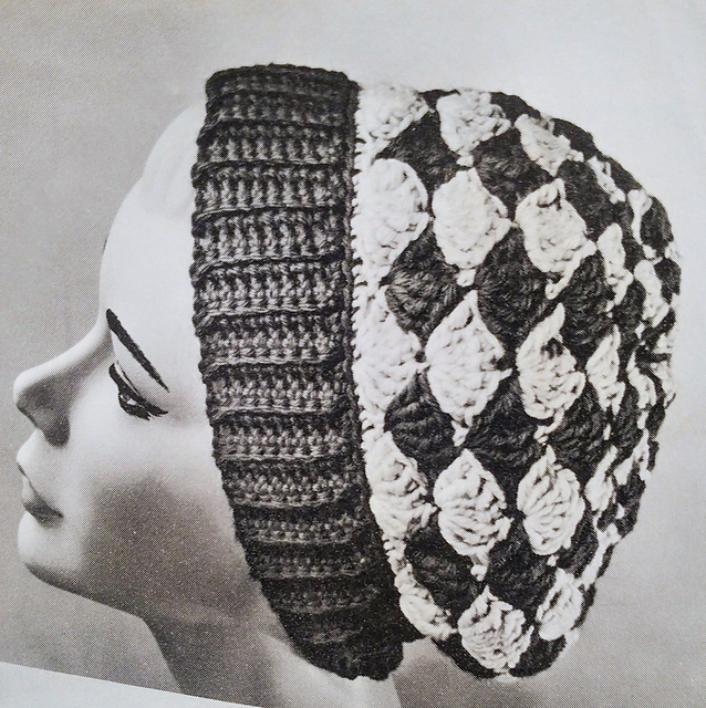 Shell Snood B-537